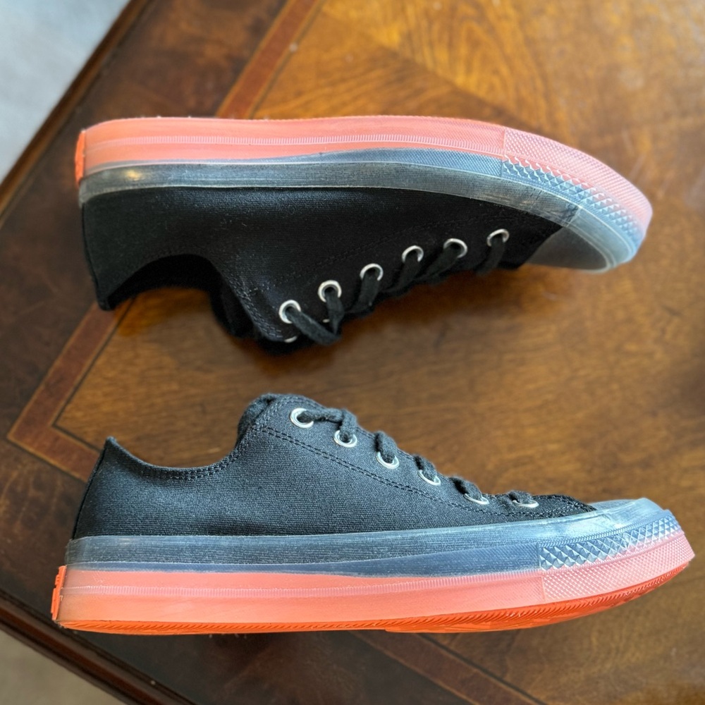 Converse Chuck Taylor All Star CX Low Top Size 8